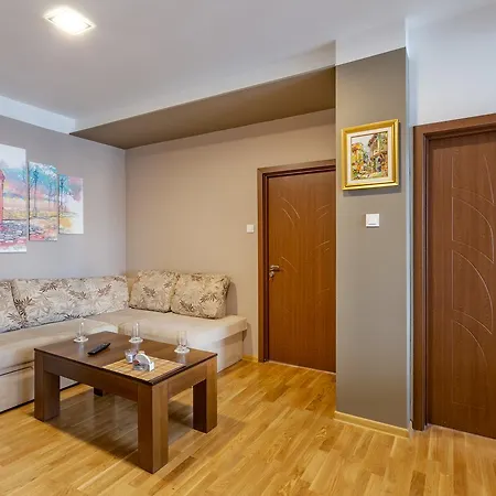 Apartment Downtown Old Avenue 56 *